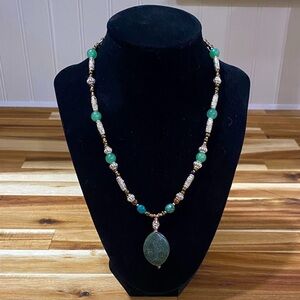 Elegant Green Jade and Glass Beaded Necklace & Earrings